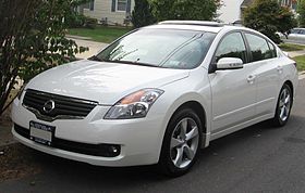 07-08 Nissan Altima 3.5SE.jpg